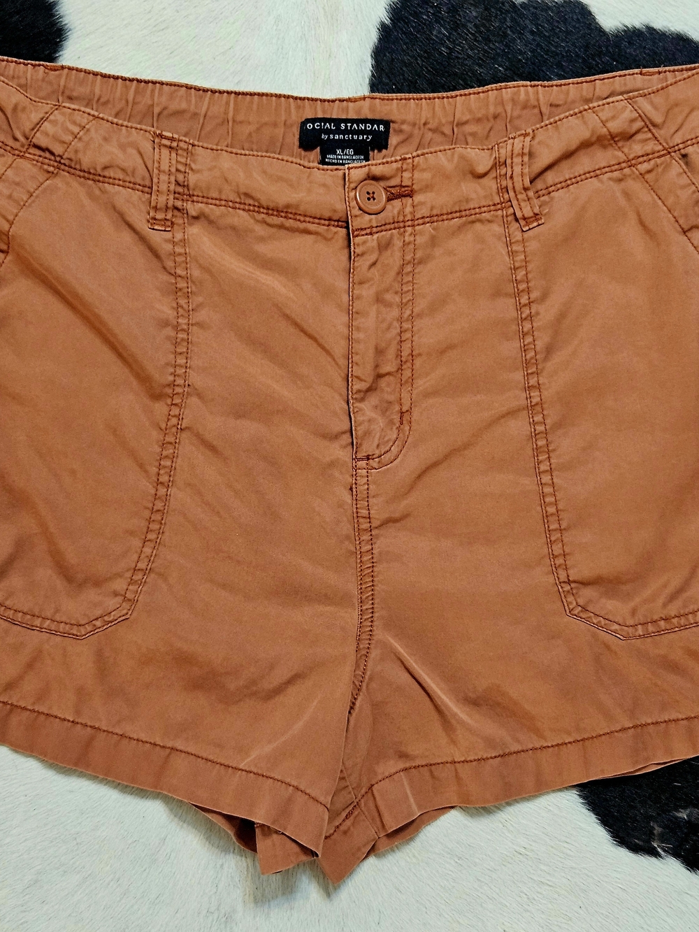 Social Standard By Sanctuary WOMEN'S Shorts in Rust Orange XL